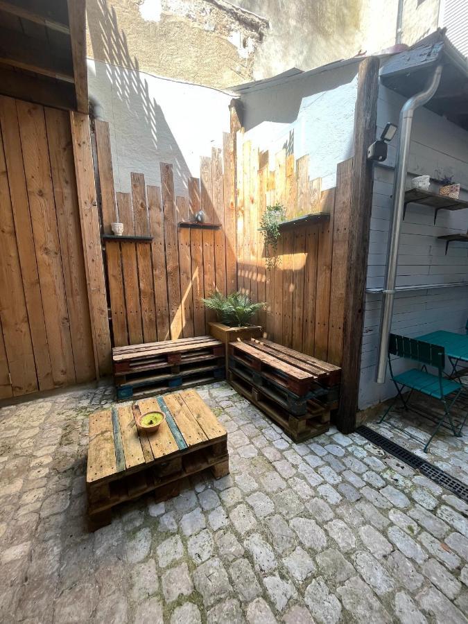 La Cour Chartraine - Cosy Appartement Avec Cour Exterieur A ブロワ エクステリア 写真