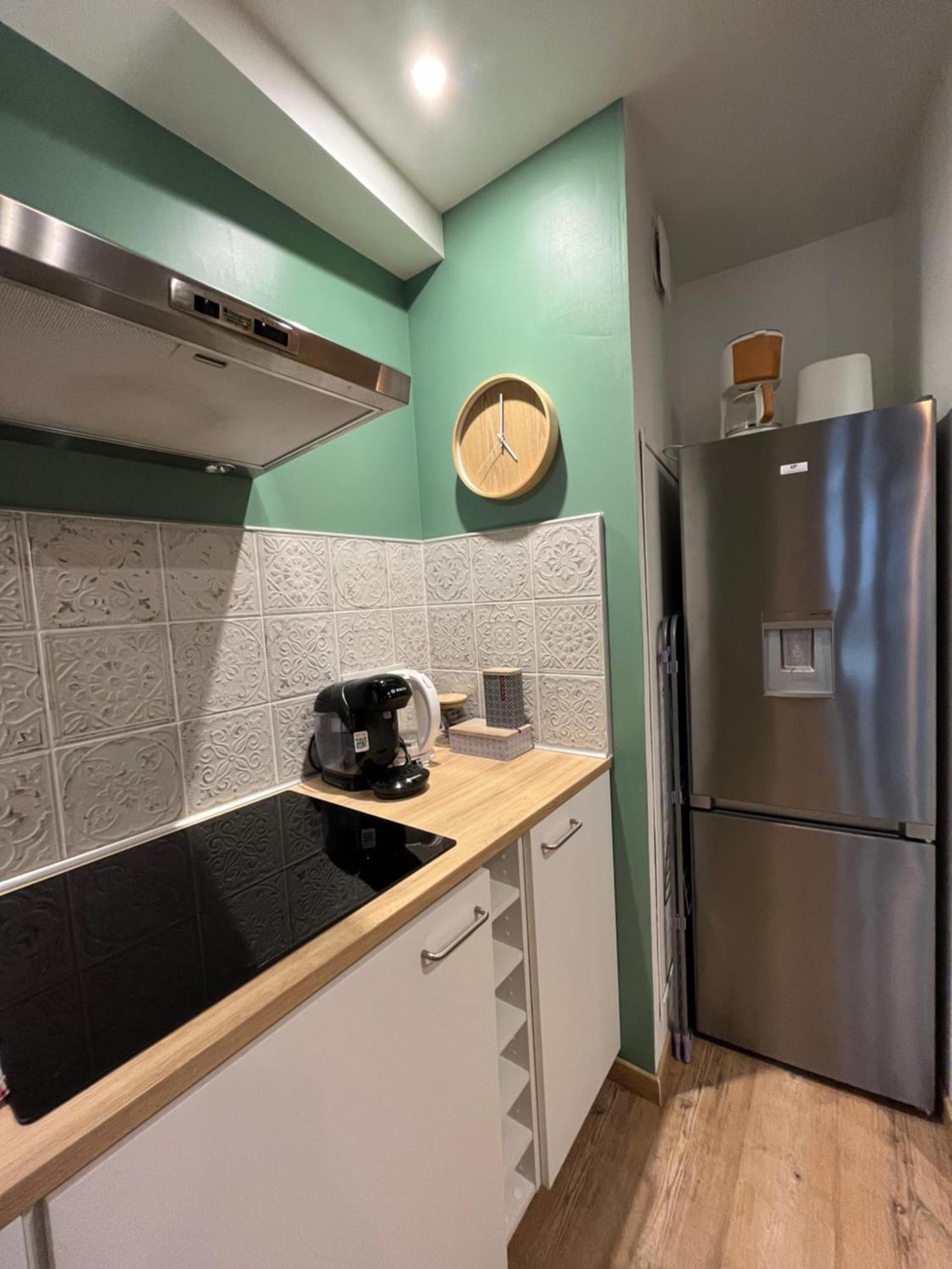 La Cour Chartraine - Cosy Appartement Avec Cour Exterieur A ブロワ エクステリア 写真